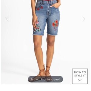 Johnny Was Blue Embroidered Jean Shorts Bermuda Jeanette 26"